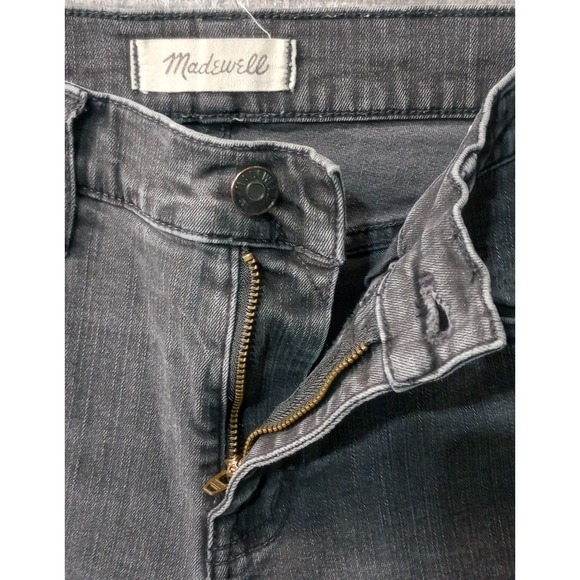 Madewell Jeans Sz 26 Black 9 Inch High Rise Skinny Distressed Raw Hem Light Wash - Picture 8 of 16
